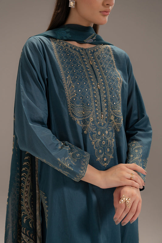 3 Piece Lawn Embroidered Suit (CP0210)