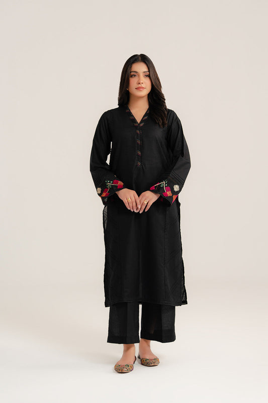 2 Piece Lawn Karandi Embroidered Suit (CP0285)