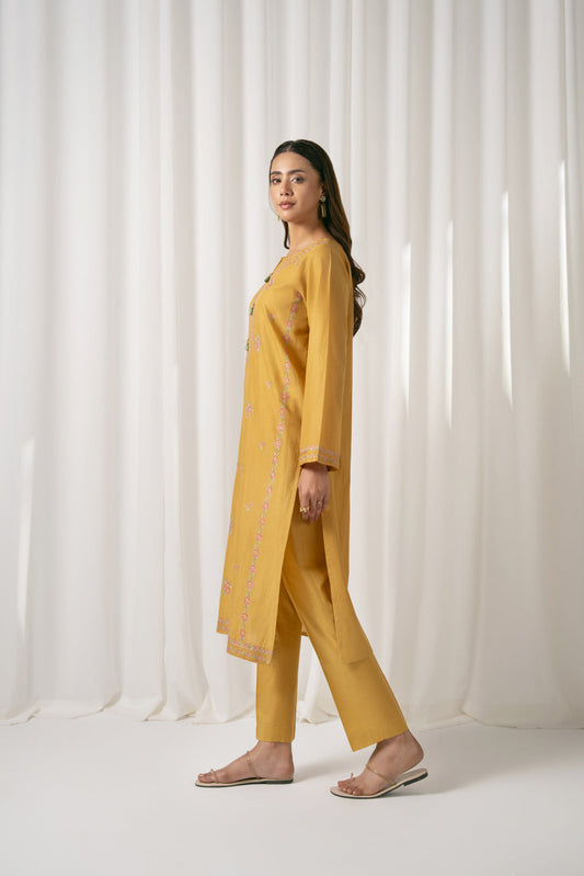 2 Piece Lawn Embroidered (CS0063)