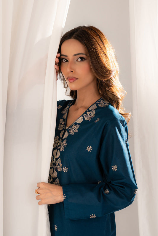 2 Piece Lawn Embroidered (CS0094)