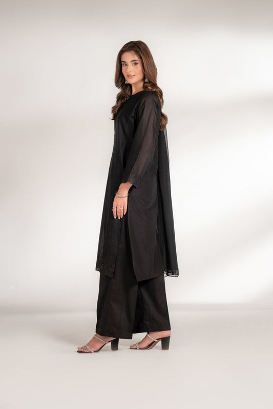 3 Piece Lawn Embroidered Suit (CS0147)