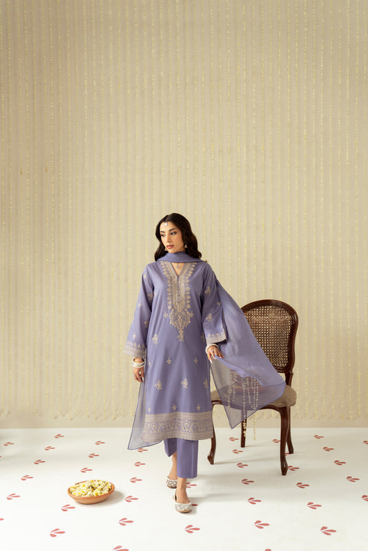 3 Piece Lawn Embroidered Suit (CS0163)