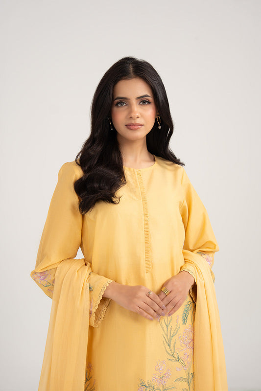 3 Piece Lawn Embroidered Suit (CS0428)