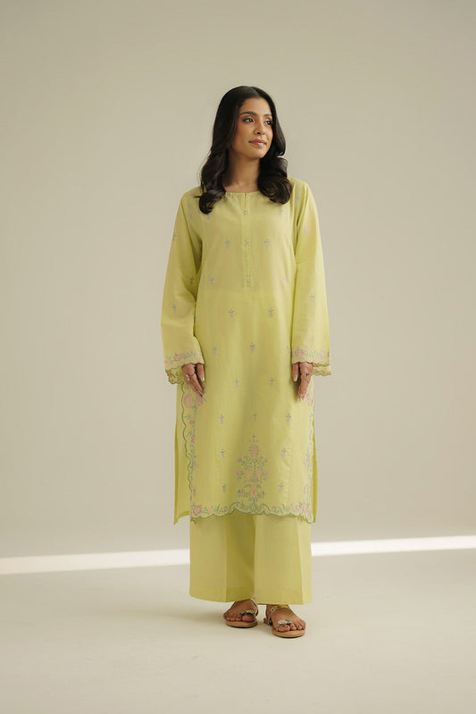 2 Piece Lawn Embroidered Suit (CS0499)