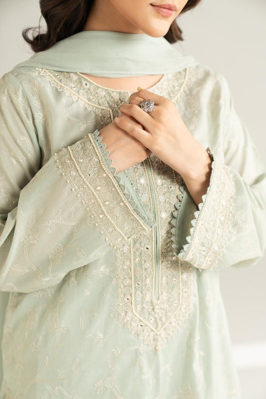 3 Piece Lawn Embroidered Suit (CS0532)