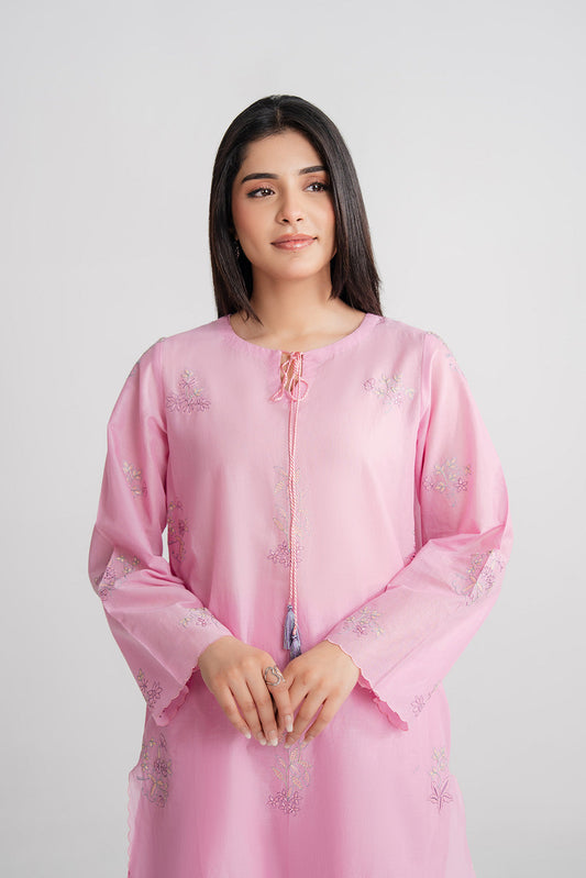 2 Piece Lawn Embroidered Suit (CP0450)